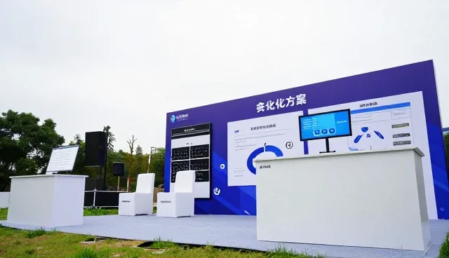 系统兼容性挑战下的用户体验优化路径